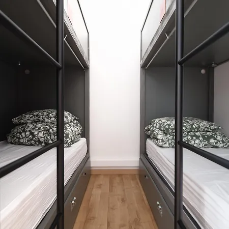 Wot Patio Social ליסבון