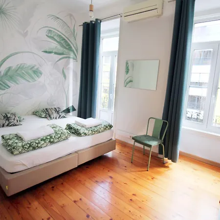 Wot Patio Social Hostel Lizbona