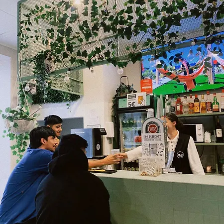 Hostel Wot Patio Social Lisboa