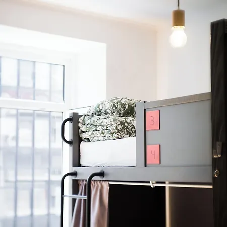 Wot Patio Social Hostel Lissabon