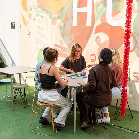 Hostel Wot Patio Social Lisboa