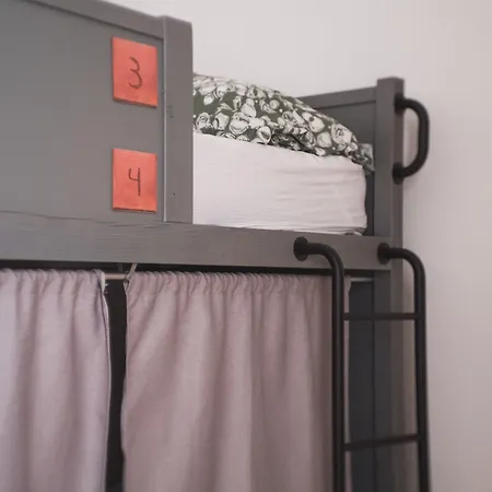 Wot Patio Social Hostal